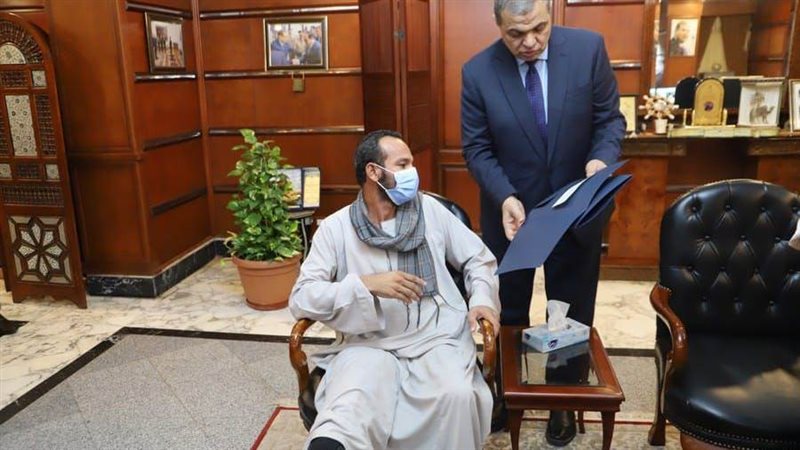 وزيرالقوى العاملة