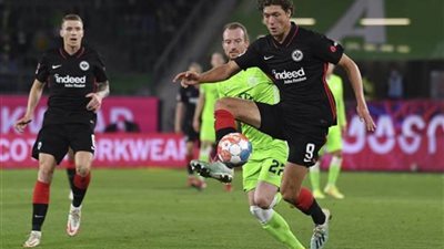 فولفسبورج يتعادل مع آينتراخت فرانكفورت في الدوري الألماني
