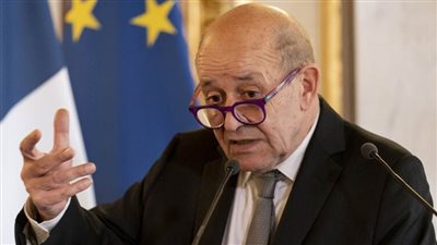 فرنسا تتهم الولايات المتحدة وأستراليا بالكذب وتعلن عن 