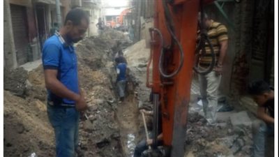 رئيس غرب المنصورة يتابع أعمال تطوير المناطق العشوائية