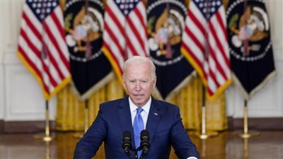 بايدن يخطط لتلقي الجرعة المُعززة من لقاح كورونا أمام الكاميرا