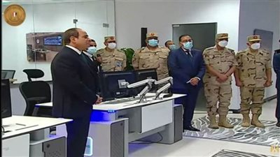عاجل| الرئيس السيسي يتفقد مبنى التشغيل والتحكم لنفق الشهيد أحمد  حمدى2 