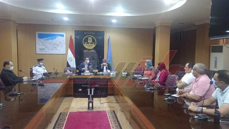 اجتناع نائب المحافظ