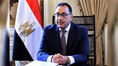 رئيس الوزراء يشيد بما وصلت إليه الشركات المصرية من كفاءة وقدرة على تنفيذ المشروعات الكبرى