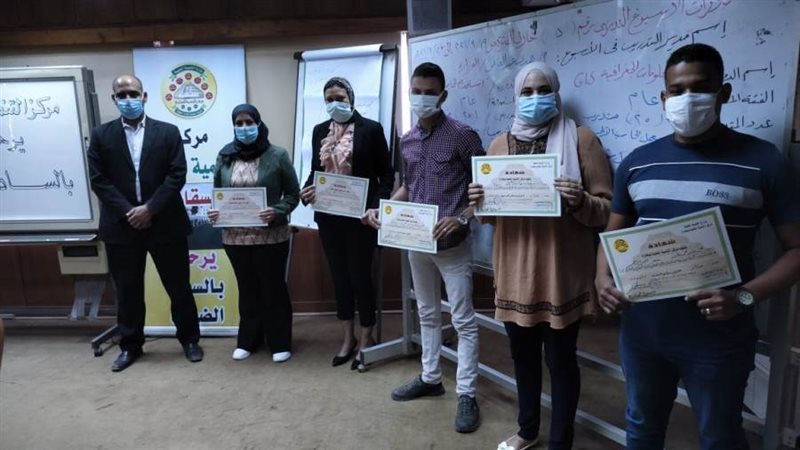 الاحتفال بإنتهاء