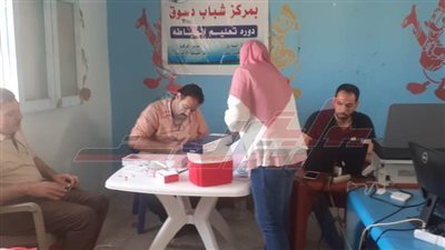 توافد المواطنين على مراكز شباب كفر الشيخ لتلقى لقاح 