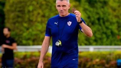 تجديد عقد كارتيرون وإقامة كأس العالم كل سنتين وهجوم فرج عامر على التحكيم