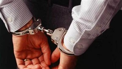 ضبط شخص لقيامه بالاستيلاء على بيانات البطاقات الائتمانية للمواطنين