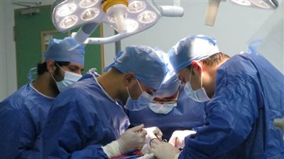 نجاح استئصال ورم بالحبل الشوكي لمريضة بمستشفى السلام