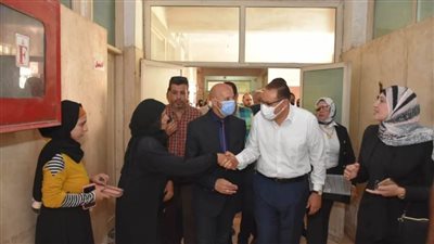 محافظ الشرقية يتفقد مركز طب الأسرة بشلشلمون
