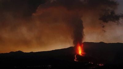 عاجل| سحابة رماد بركاني تطارد أحفاد 