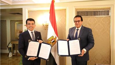 وزير التعليم العالي يستقبل مدير عام منظمة 