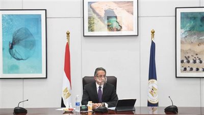 العناني يترأس اجتماع هيئة المتحف المصرى الكبير