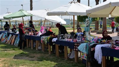 إقامة معرض للمنتجات اليدوية بنادي الفيروز