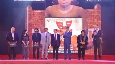 وزيرة الثقافة تطلق فعاليات الدورة الـ14 من القومي للمسرح 