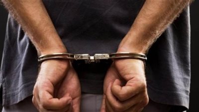 السجن عامان لمحامٍ متهم بتهديد رجال الشرطة بعين شمس