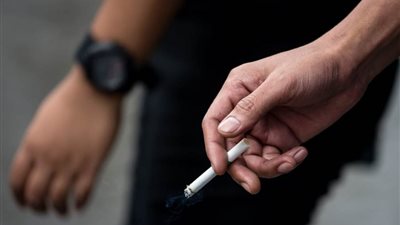 دراسة: المدخنون أكثر عرضة لدخول المستشفى والموت عند الإصابة بكورونا