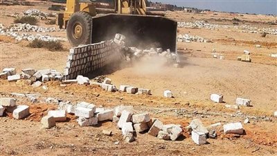 إزالة 110 حالات تعدٍ على الأراضى الزراعية بالشرقية 