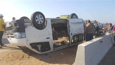 إصابة 14 شخصًا في حادث انقلاب ميكروباص بالدقهلية