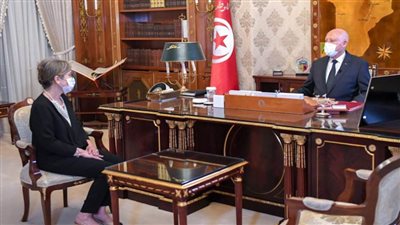 نجلاء بودن أول رئيسة وزراء في تاريخ تونس والمنطقة