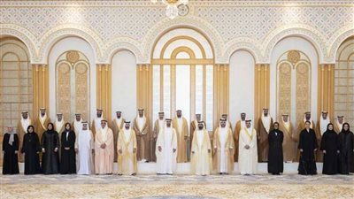 وزراء التشكيل الجديد لحكومة الإمارات يؤدون اليمين الدستورية