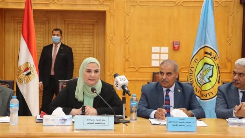 وزيرة التضامن ورئيس