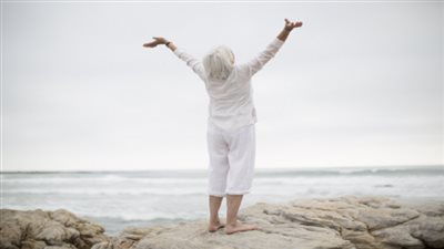 طبيب يشارك 4 مكونات 