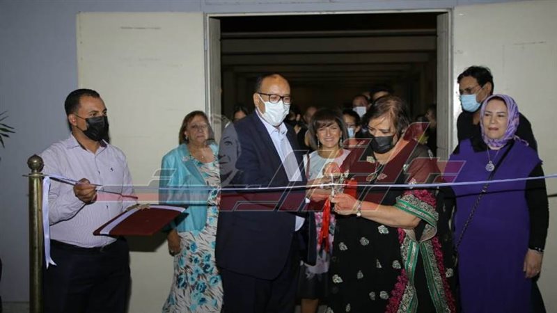 جانب من المعرض