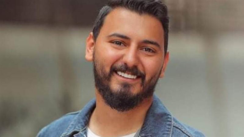 الكاتب محمد رمضان