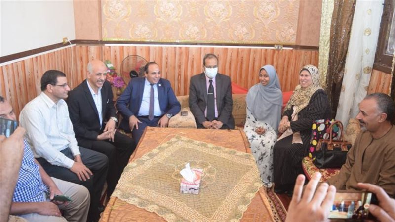 من جانب الزيارة