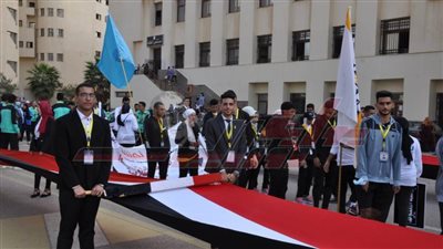 محافظ كفر الشيخ ونائبه ورئيس الجامعة يثنون على العروض الرياضية للجامعات المصرية