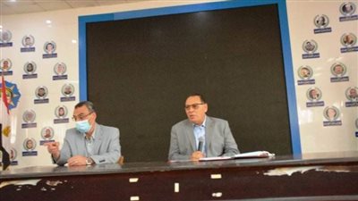 استعدادًا للعام الدراسي الجديد.. محافظ الشرقية يلتقي مديري ووكيلي الإدارات التعليمية