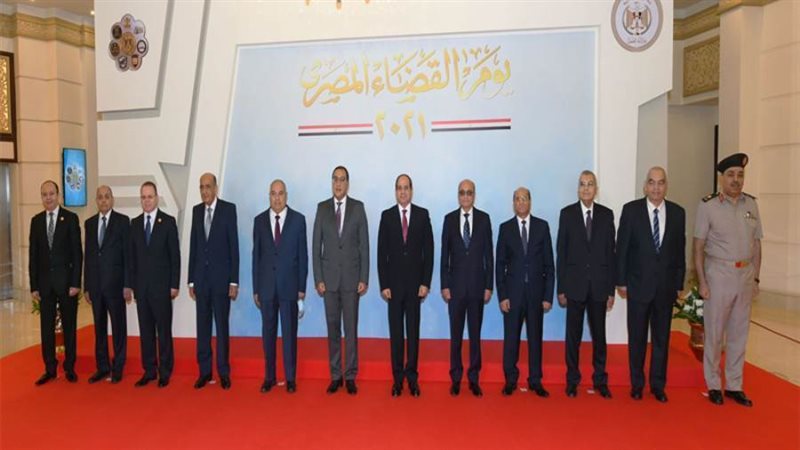 صورة تذكارية للرئيس