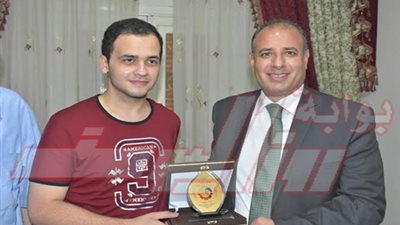 محافظ البحيرة يهنىء أبناء المحافظة أوائل الجمهورية فى الثانوية العامة‎