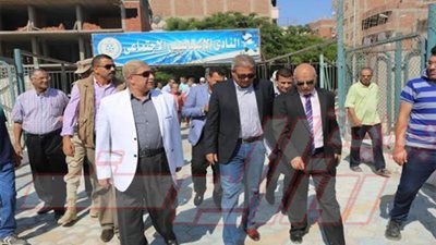 بالصور.. وزير الرياضة ومحافظ الإسماعيلية يتفقدان مشروع إنشاء الفرع الاجتماعى للنادى الإسماعيلي