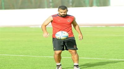 عبدالله السعيد يعود لتدريبات الأهلي السبت القادم