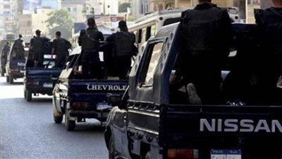 الداخلية: ضبط 3 أشخاص للاتجار في النقد الأجنبي والمخدرات والنصب على راغبي السفر