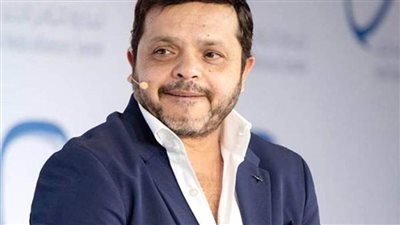 بعد عطل الفيسبوك.. هنيدي لمتابعيه: 