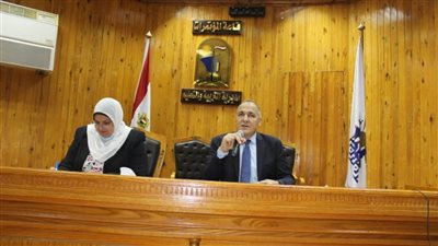 تشديد على حسن معاملة أولياء الأمور والطلاب