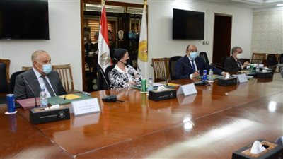 3 وزراء يتابعون آخر مستجدات الخطة التنفيذية لمنظومة إدارة المخلفات بالمحافظات
