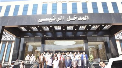 تشغيل تجريبي لـ١٥ عيادة تخصصية بمستشفى سوهاج الجامعي الجديد