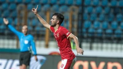 الأهلي يعلن تجديد عقد لاعبه صلاح محسن لمدة 4 مواسم ..