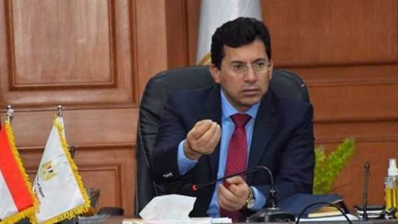 الدكتور أشرف صبحي