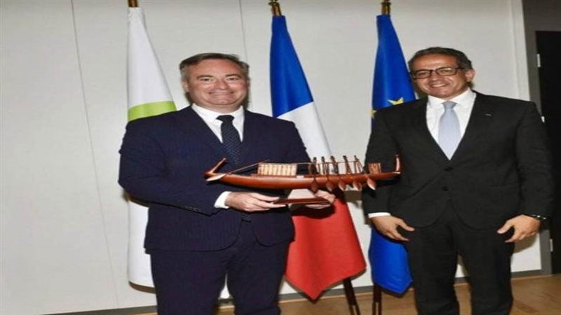 وزير السياحة والآثار