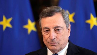 رئيس الوزراء الإيطالي: نهاية الجائحة اقتربت أخيرا