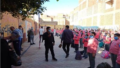 انتظام الدراسة فى 300 مدرسة ببني سويف وسط إجراءات احترازية غير مسبوقة 