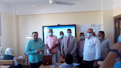 محافظ أسيوط: بدء أول أيام العام الدراسي الجديد وسط إجراءات وقائية 