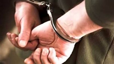 ضبط متهم  بالبحيرة أنشأ  شبكة لتوزيع خدمات الإنترنت مقابل مبالغ مالية بدون ترخيص