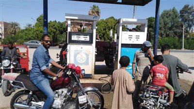 حملات رقابية مكثفة على محطات الوقود ومواقف السيرفيس والنقل الجماعي بأسيوط