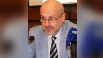 وزير الداخلية اللبناني يتابع إخماد حريق غابات عكار والاستعانة بطوافة عسكرية لمحاصرة النيران